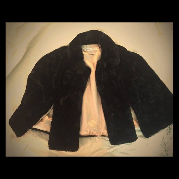 Black Cape / Shawl